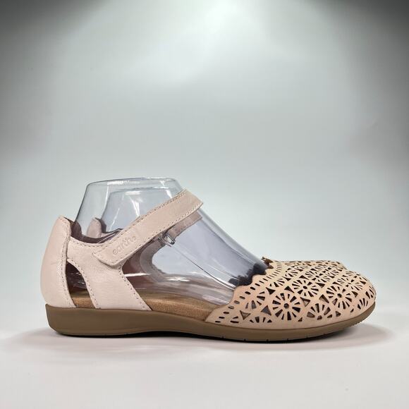 Earth Origins Bronnie Sandals Light Tan Leather Comfort ETBRONNIE Womens Size 8M - Picture 1 of 9